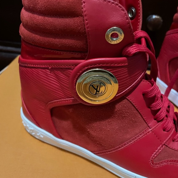 Authentic Louis Vuitton high top sneakers in size 9 used four times - Picture 11 of 13